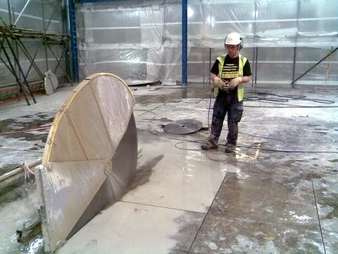 Cutting Floor Slab in a factory