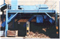 The eddy current separator is able to separate and recover aluminum and other non-ferrous metals from household, industrial and incinerated waste.