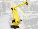 140Kg robot sets palletising standard at 1,900 cycles per hour